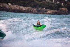 Jobe Revolve Funtube - 1 Persoons -Winkel Voor Watersportartikelen 230120001 actionshot 3 big resultaat