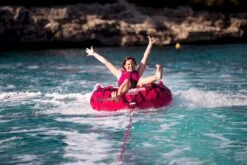 Jobe Rumble Funtube Hot Pink - 1 Persoons -Winkel Voor Watersportartikelen 230120003 actionshot 4 big resultaat