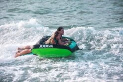 Jobe Revolve Funtube - 2 Persoons -Winkel Voor Watersportartikelen 230220001 actionshot 5 big resultaat
