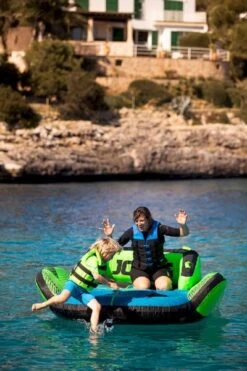 Jobe Binar Funtube - 2 Persoons 9 Jobe Binar Funtube - 2 Persoons -Winkel Voor Watersportartikelen 230220008 actionshot 7 big resultaat