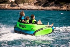 Jobe Lunar Funtube - 3 Persoons -Winkel Voor Watersportartikelen 900 1350 230320008 actionshot 2 big