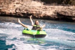 Jobe Rumble Funtube Green - 1 Persoons -Winkel Voor Watersportartikelen 900 1350 238820001 actionshot 2 big 1