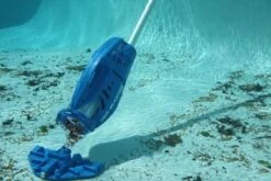 Pool Blaster MAX LI Elektrische Zwembadstofzuiger -Winkel Voor Watersportartikelen Poolmastermax3