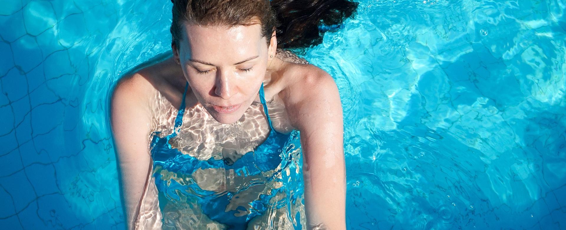 Winkel Voor Watersportartikelen -Winkel Voor Watersportartikelen woman 6527238 1920